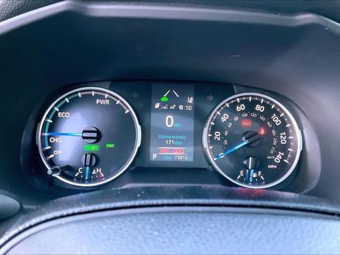 Used 2021 Toyota RAV4 XLE w/ Convenience Package AWD/4WD image 26