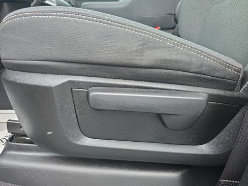 Used 2022 RAM 3500 Tradesman image 13