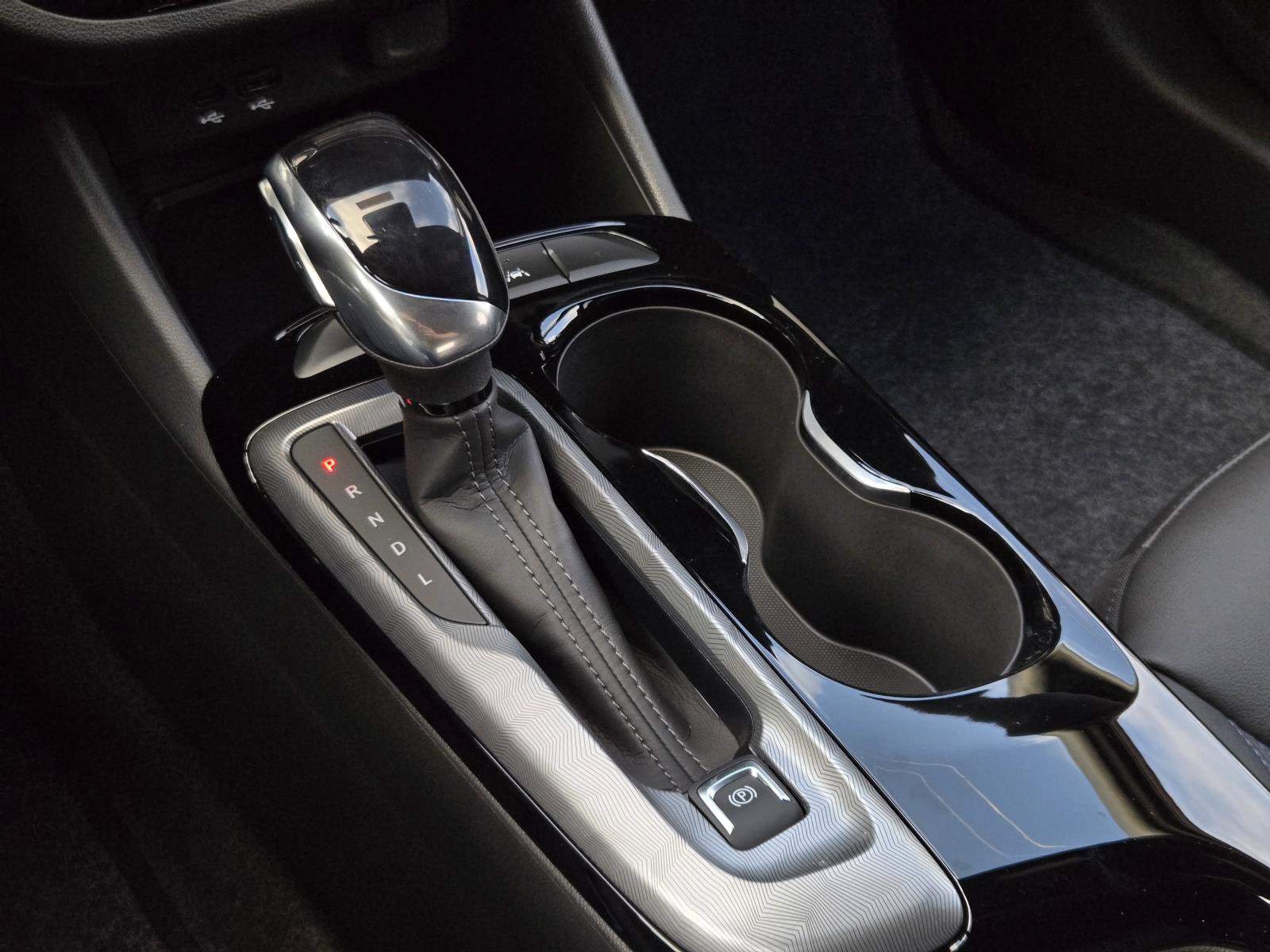 New 2026 Buick Envista Sport Touring FWD image 9