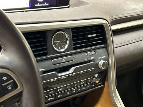 Used 2018 Lexus RX 350 FWD w/ Premium Package image 9