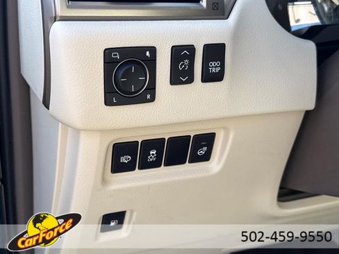 Used 2019 Lexus GX 460 Luxury image 19