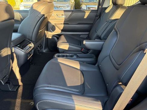 Certified 2025 INFINITI QX80 Pure AWD/4WD image 25