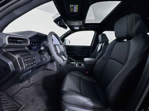 New 2026 Toyota 4Runner TRD Off-Road Premium AWD/4WD image 11