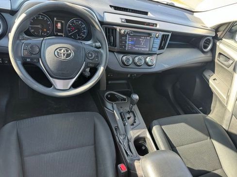 Certified 2017 Toyota RAV4 LE image 9