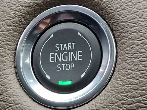 New 2026 GMC Canyon Denali image 23