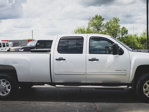 Used 2012 Chevrolet Silverado 3500 LT w/ Interior Plus Package AWD/4WD image 23