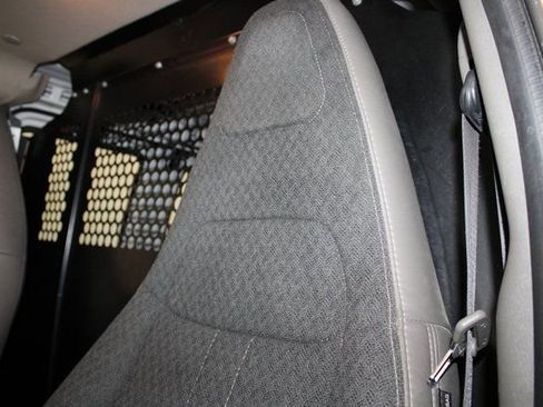 Used 2023 GMC Savana 2500 w/ Driver Convenience Package image 9