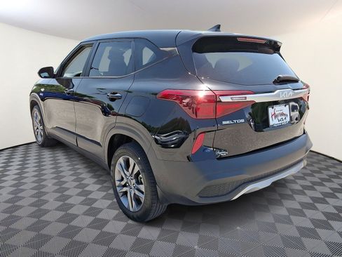 Certified 2023 Kia Seltos LX AWD/4WD image 4