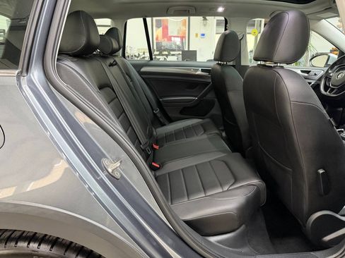 Used 2018 Volkswagen Golf Alltrack AWD/4WD image 15
