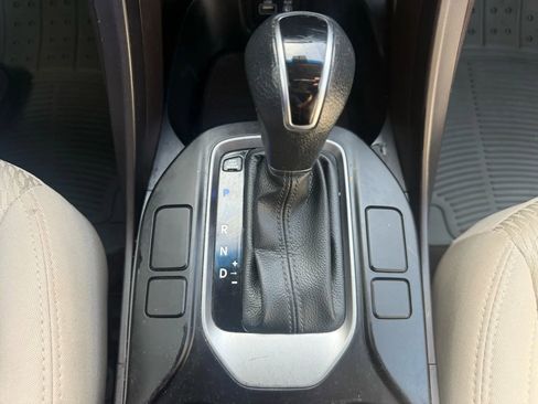 Used 2017 Hyundai Santa Fe Sport image 22