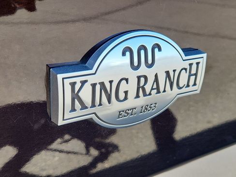 Used 2018 Ford F150 King Ranch w/ Equipment Group 601A Luxury AWD/4WD image 5