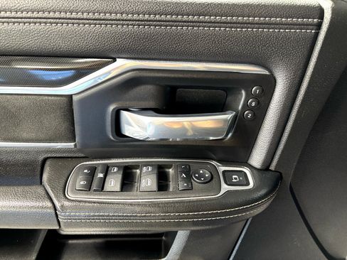 Used 2022 RAM 2500 Laramie image 30
