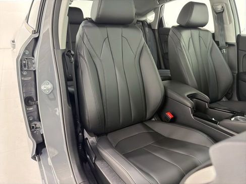 Certified 2026 Acura Integra FWD image 36