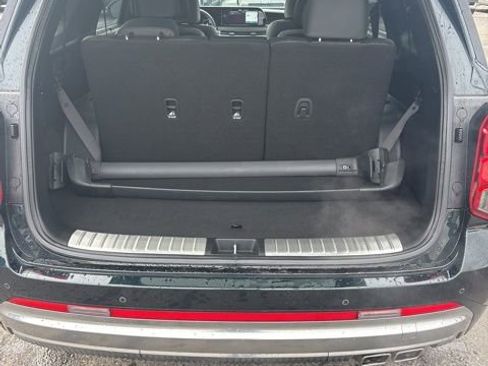 Used 2023 Hyundai Palisade Calligraphy image 36