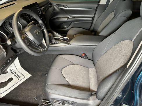Used 2021 Toyota Camry LE FWD image 20