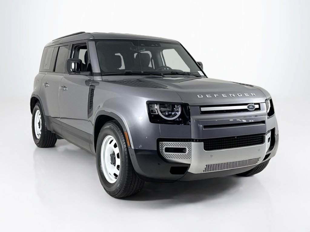 Used 2023 Land Rover Defender 110 AWD/4WD image 7