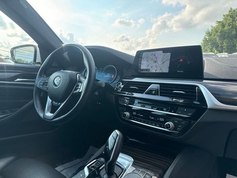 Used 2018 BMW 540i xDrive AWD/4WD image 39