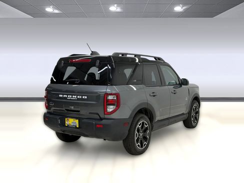 Used 2025 Ford Bronco Sport Outer Banks AWD/4WD image 7