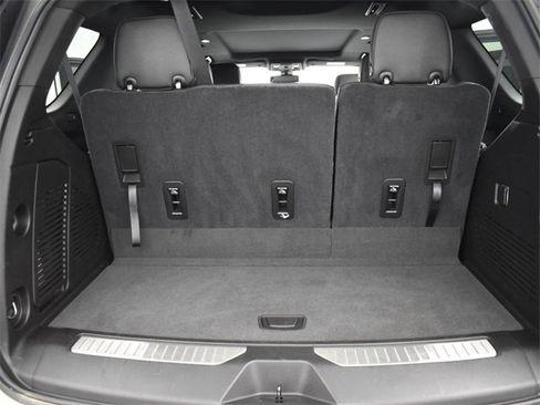 Used 2021 Chevrolet Tahoe RST image 12