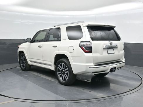 Used 2018 Toyota 4Runner Limited image 10