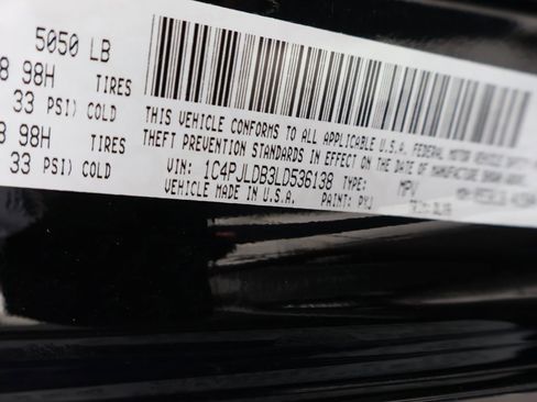 Used 2020 Jeep Cherokee Limited image 41