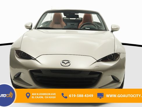 Used 2023 MAZDA MX-5 Miata Grand Touring RWD image 4