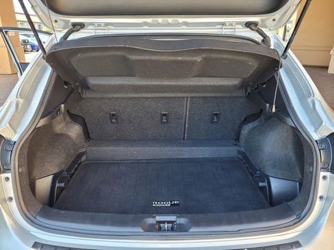 Used 2020 Nissan Rogue Sport S w/ Appearance Package FWD image 33