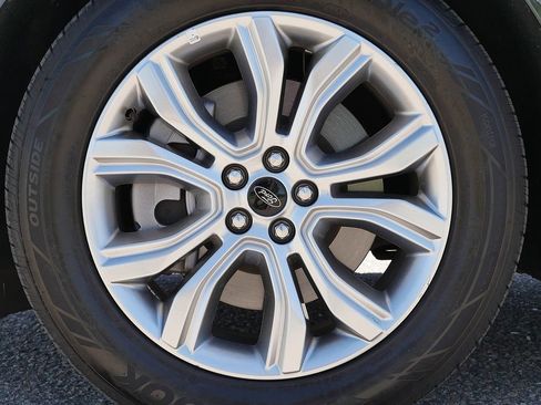 Used 2024 Ford Edge Titanium AWD/4WD image 63