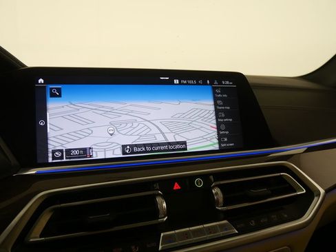 Certified 2022 BMW X5 xDrive40i w/ Premium Package AWD/4WD image 22