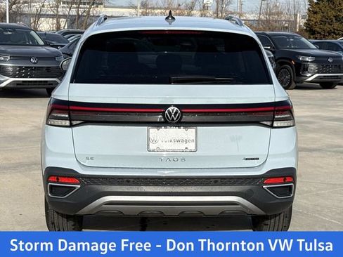 New 2026 Volkswagen Taos SE AWD/4WD image 3