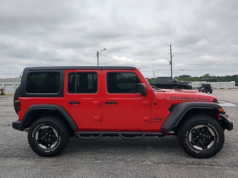 Used 2021 Jeep Wrangler Unlimited Rubicon AWD/4WD image 2