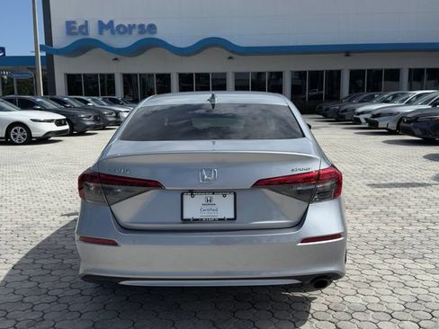 Used 2023 Honda Civic Sport image 10