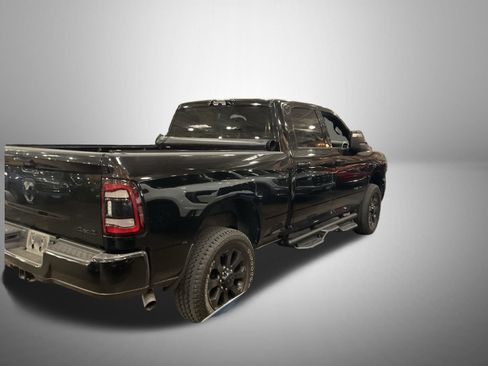 Used 2024 RAM 2500 Big Horn w/ Night Edition AWD/4WD image 3