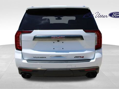 Used 2022 GMC Yukon AT4 AWD/4WD image 6