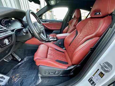 Used 2025 BMW X4 M w/ Competition Package image 10
