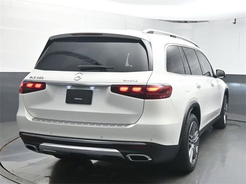 New 2026 Mercedes-Benz GLS 450 4MATIC image 7