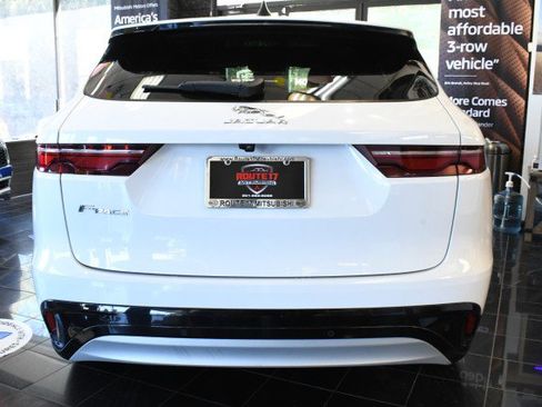 Used 2022 Jaguar F-PACE S AWD/4WD image 11