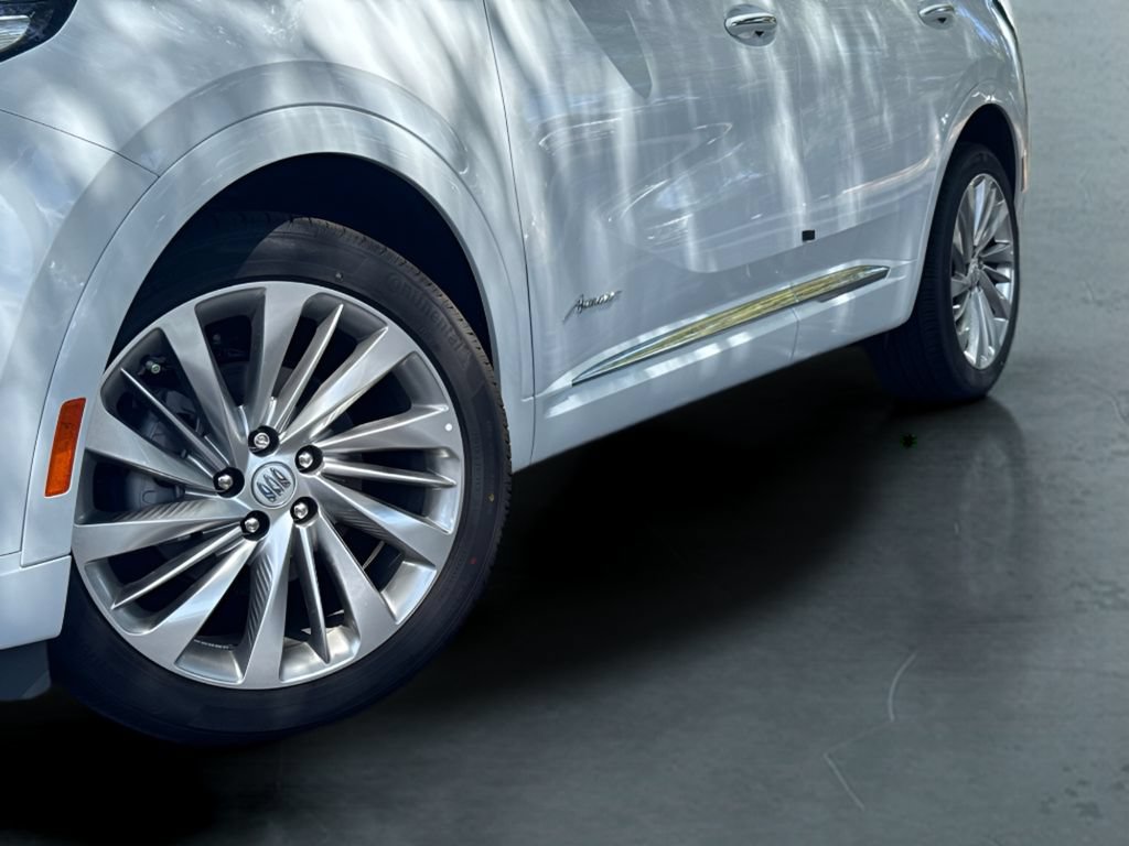 New 2026 Buick Envision Avenir AWD/4WD image 2