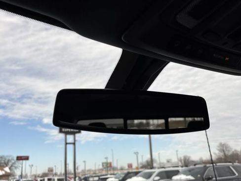 Used 2022 Chevrolet Silverado 2500 LTZ w/ LTZ Plus Package image 43