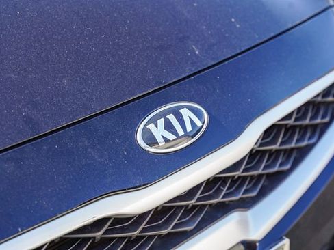 Certified 2021 Kia Forte LXS image 5