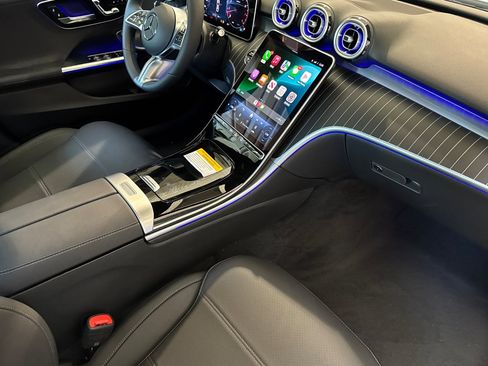 New 2025 Mercedes-Benz C 300 4MATIC Sedan image 18