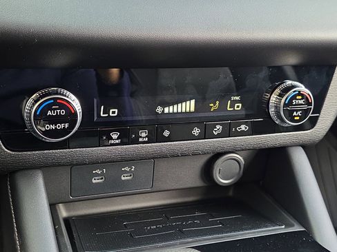 New 2026 Mitsubishi Outlander ES FWD image 20