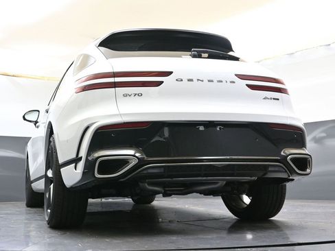 New 2026 Genesis GV70 3.5T Sport Prestige image 32