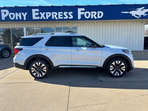 New 2026 Ford Explorer Platinum w/ LUX Leather Package image 2