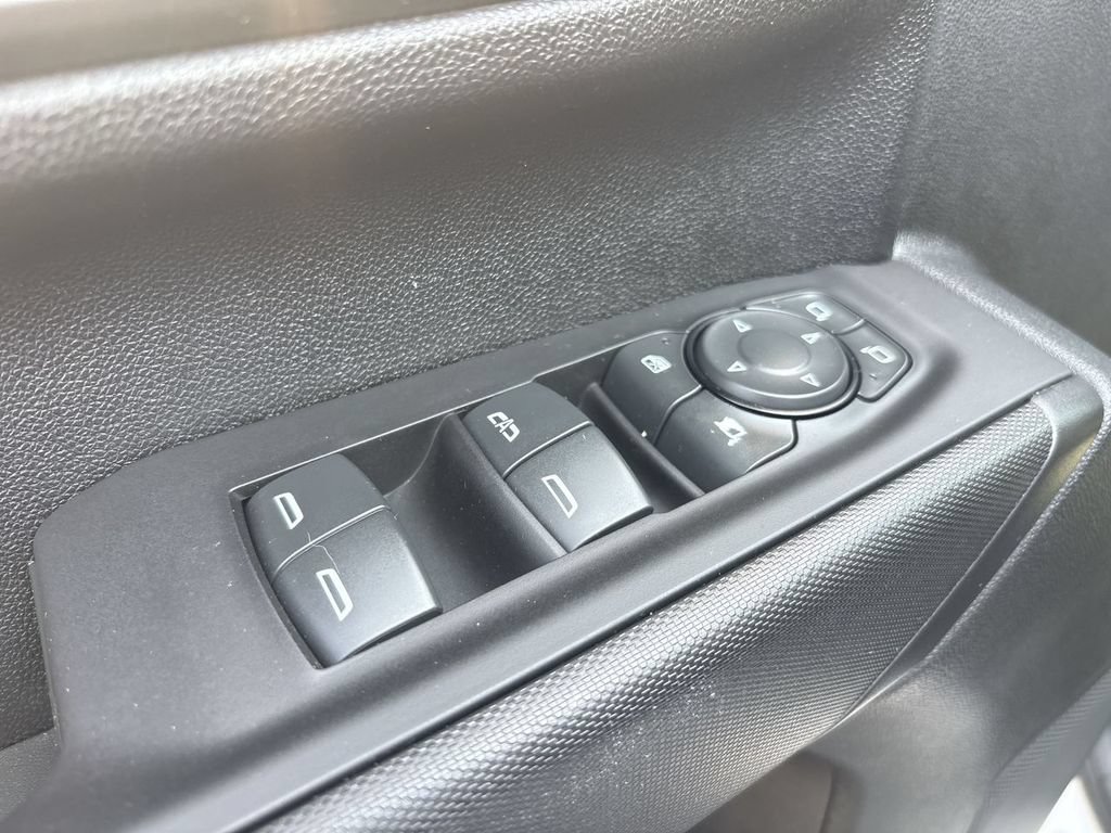 Certified 2024 Chevrolet Silverado 2500 Custom w/ Custom Value Package AWD/4WD image 22