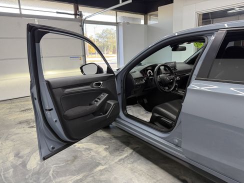 Used 2024 Honda Civic Sport Touring image 10