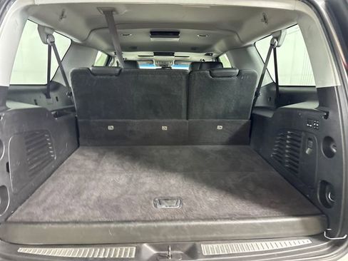 Used 2016 Cadillac Escalade ESV Premium image 26