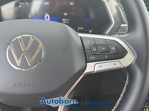Certified 2023 Volkswagen Tiguan SE AWD/4WD image 13