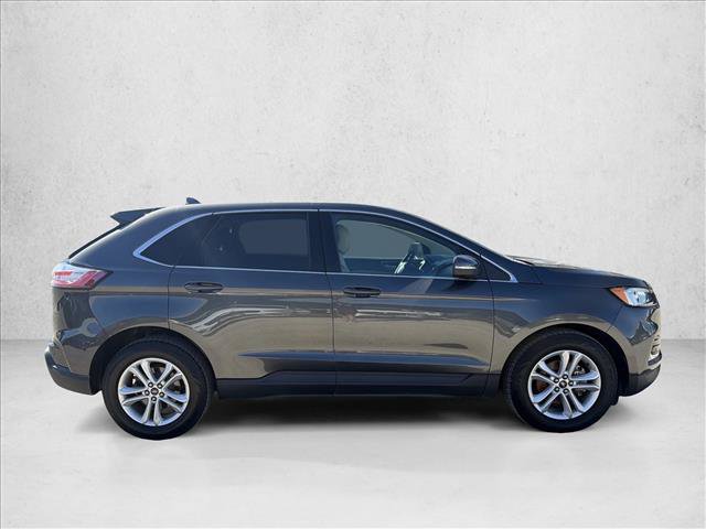 Used 2019 Ford Edge SEL w/ Equipment Group 201A FWD image 9
