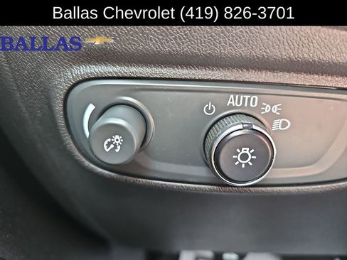 Used 2023 Chevrolet Equinox RS w/ LPO, Cargo Package image 18